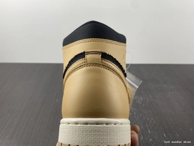 Cheap LUCY Air 555088-202 Heirloom Jordan 1 High OG 0819